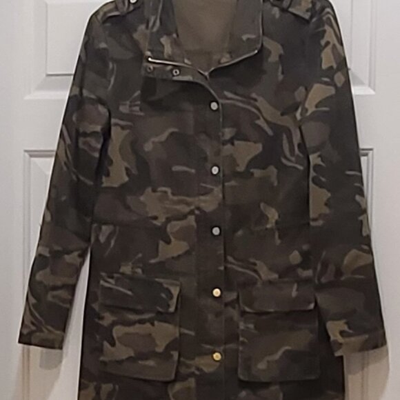 Dex Women's Green Camo Medium Size Light Weight Cargo Jacket - Picture 1 of 6